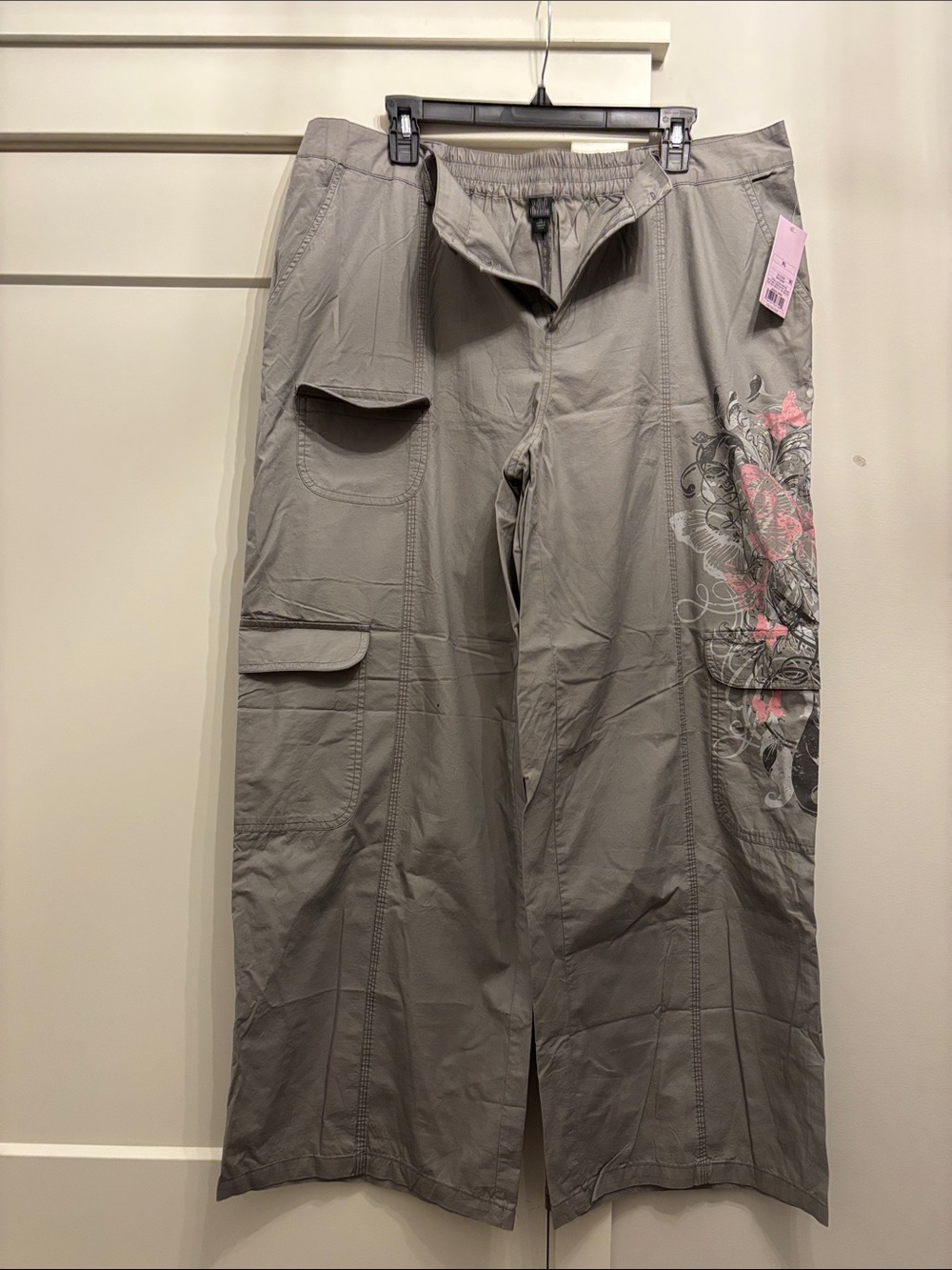 wild fable Gray Cargo Pants with Pink Floral Detail